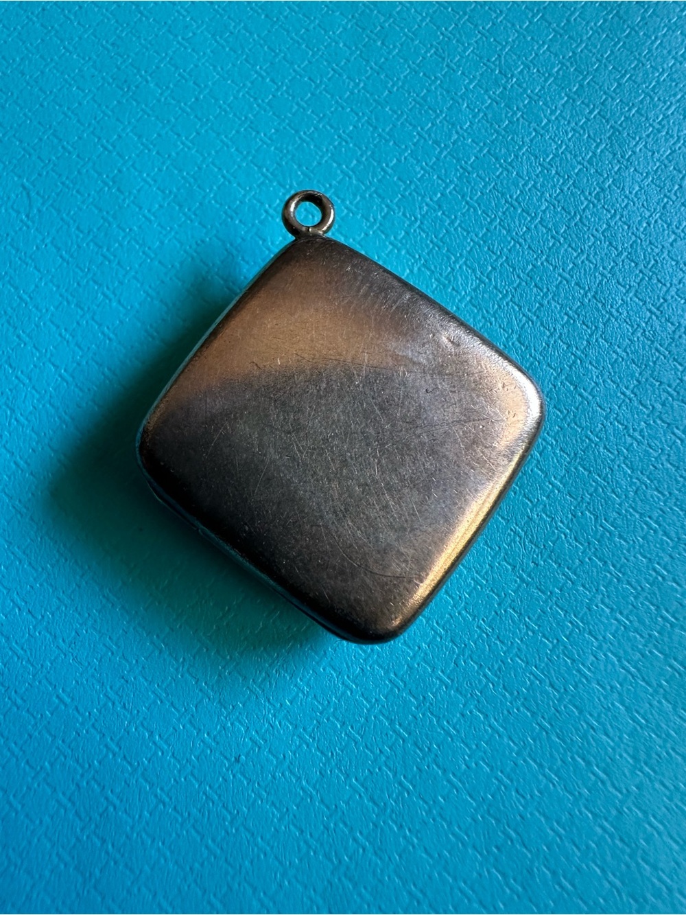 Victorian Era Gold Filled Initial Photo Locket - Picture 4 of 5